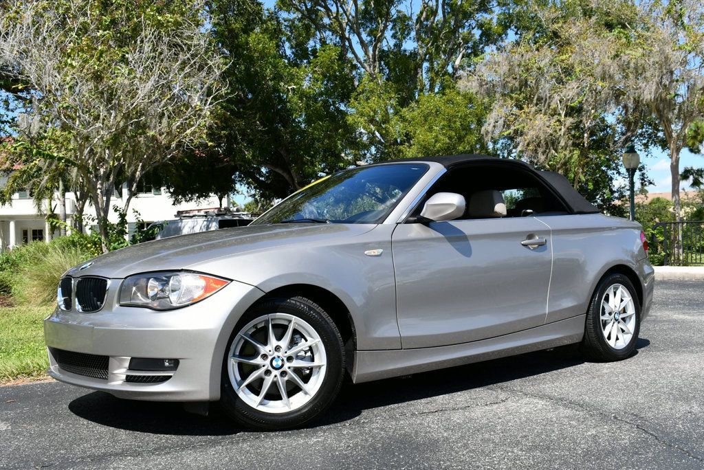 Used 2011 BMW 128i Convertible image 24