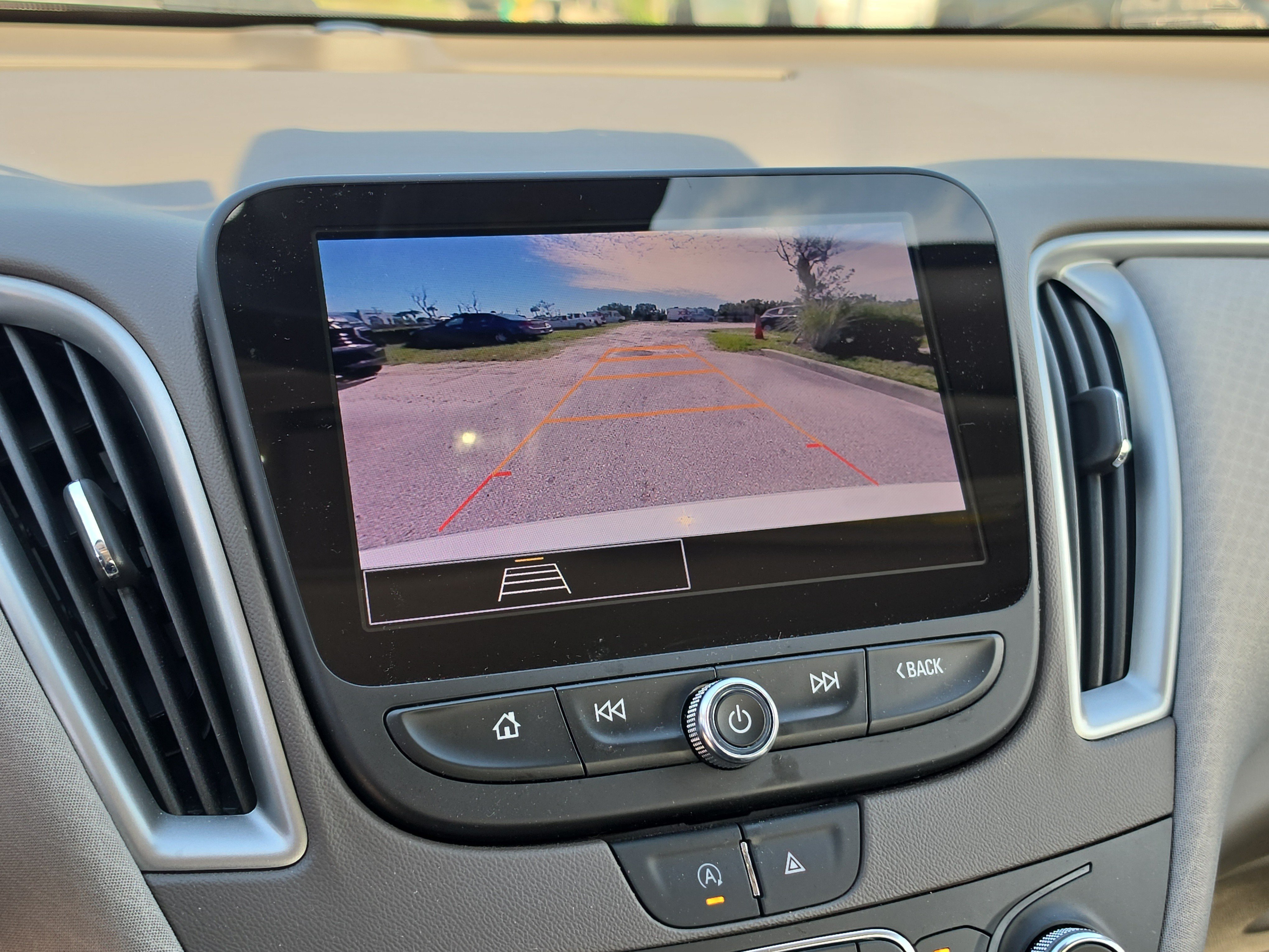 Certified 2023 Chevrolet Malibu LS FWD image 25