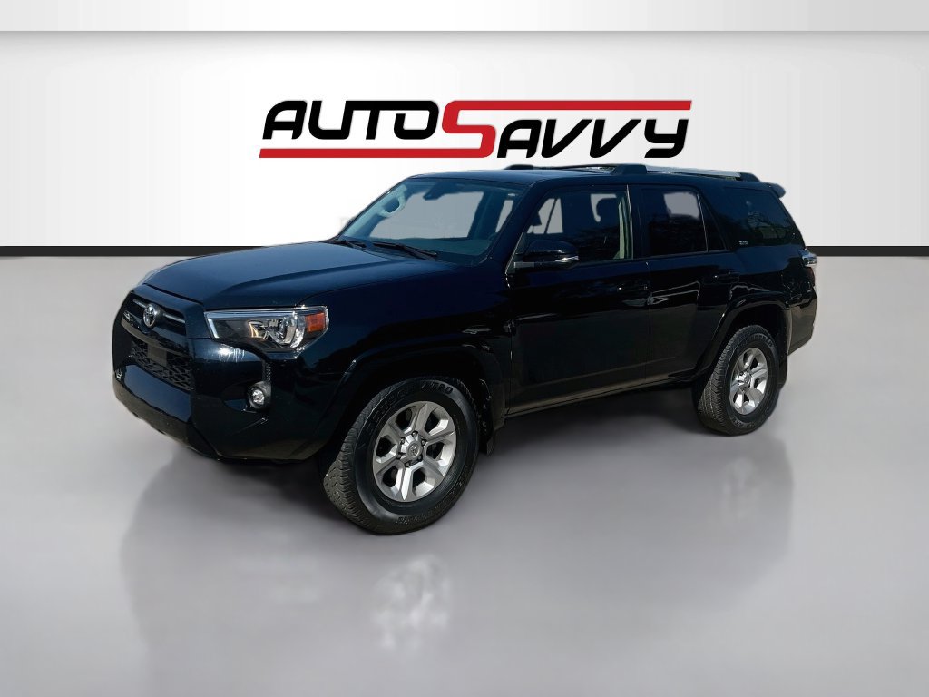 Used 2024 Toyota 4Runner SR5 Premium w/ Moonroof Package RWD image 3