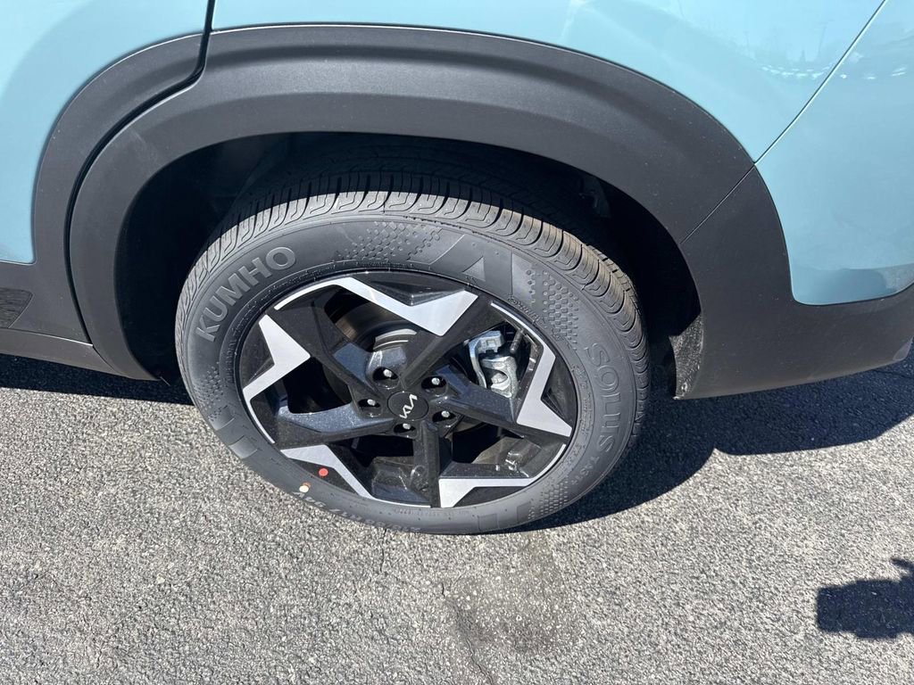 New 2026 Kia Seltos S AWD/4WD image 5