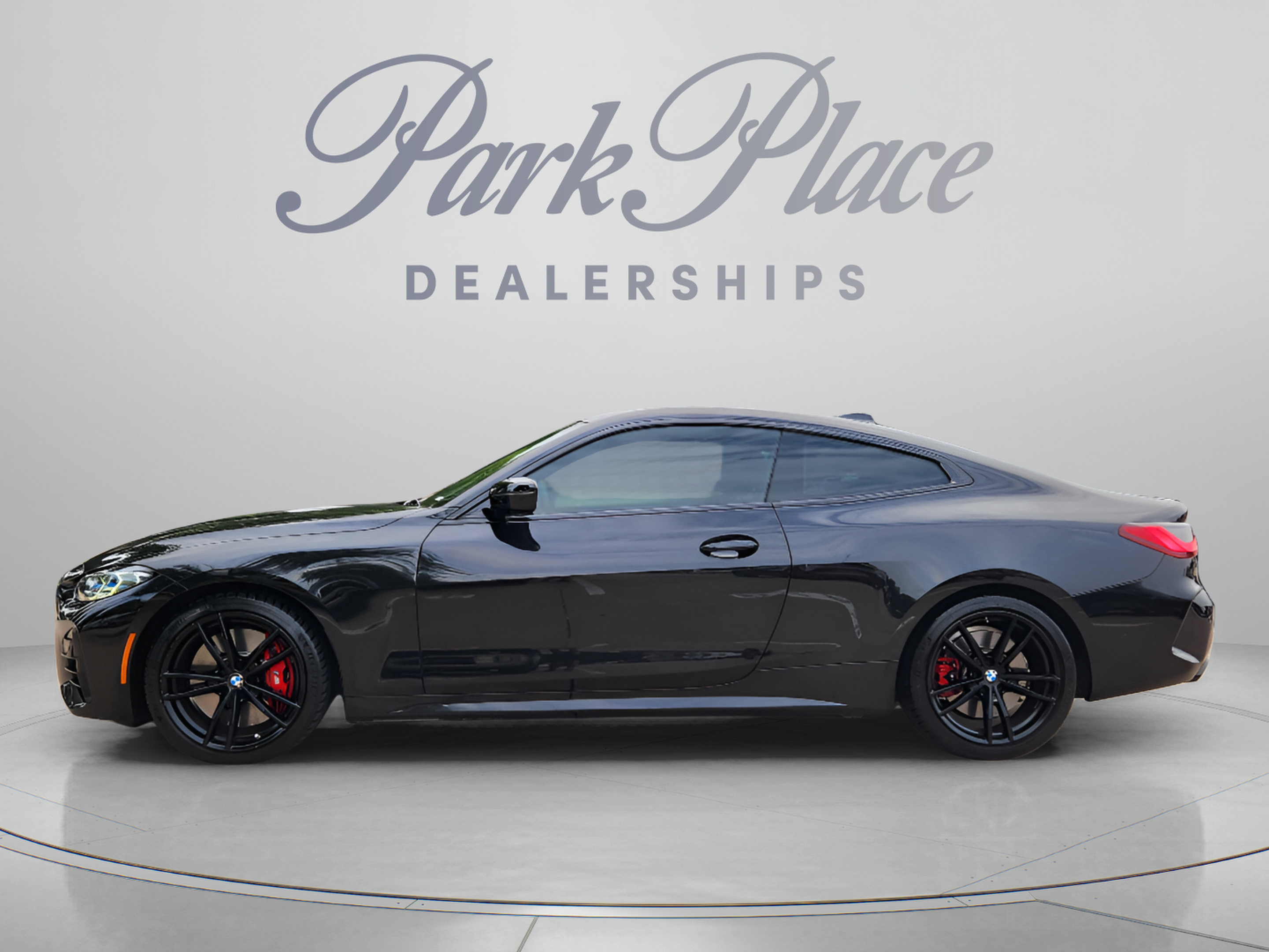 Used 2021 BMW 440i xDrive Coupe w/ Executive Package AWD/4WD image 2