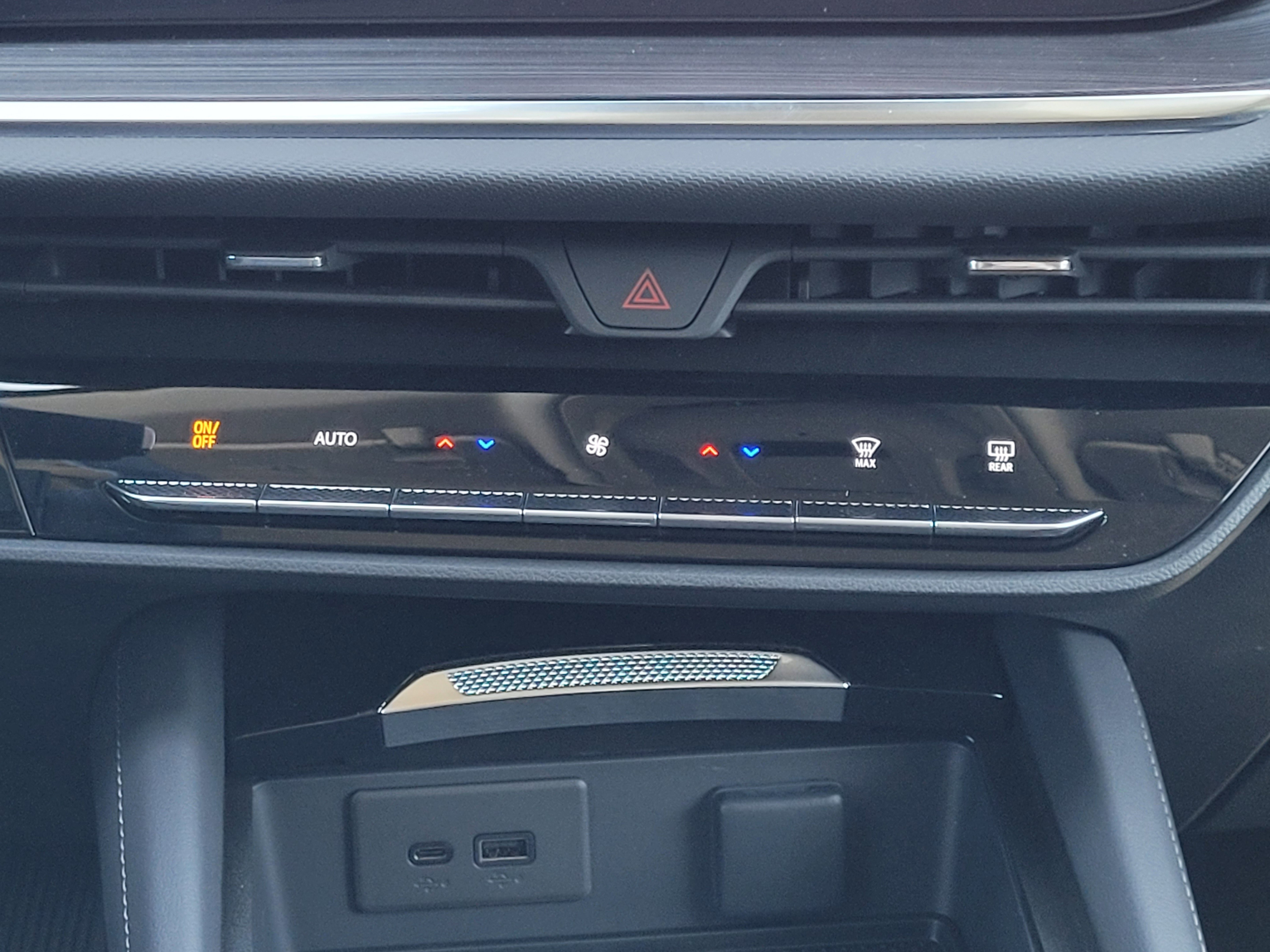New 2025 Buick Envision Preferred AWD/4WD image 16