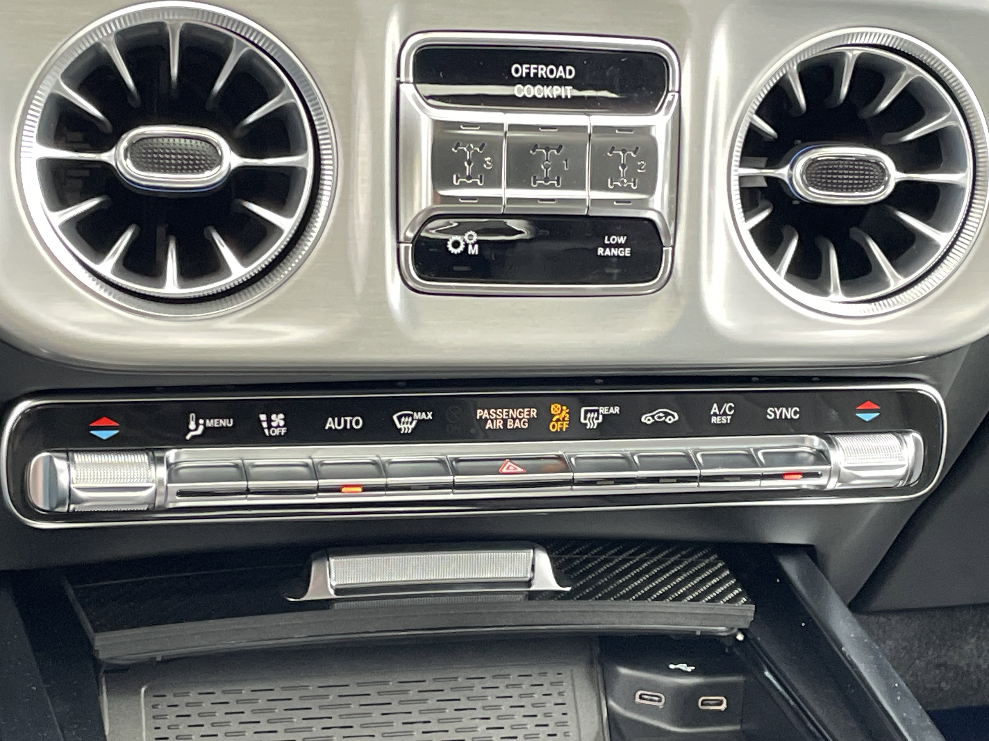 New 2026 Mercedes-Benz G 550 image 29