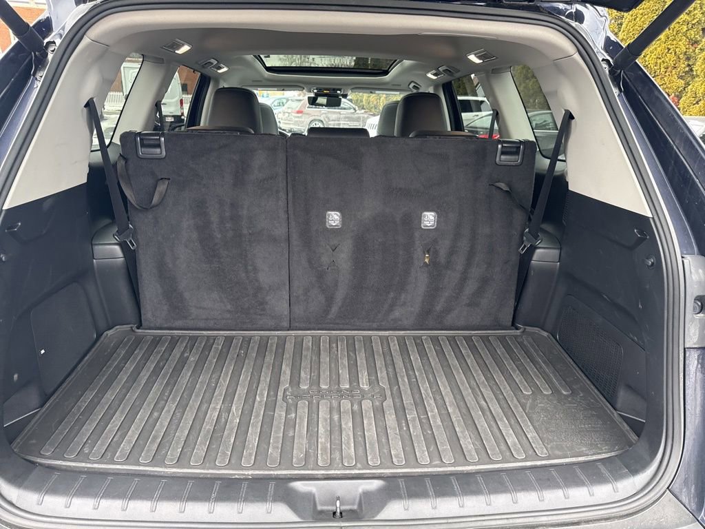 Used 2024 Toyota Grand Highlander Platinum image 48