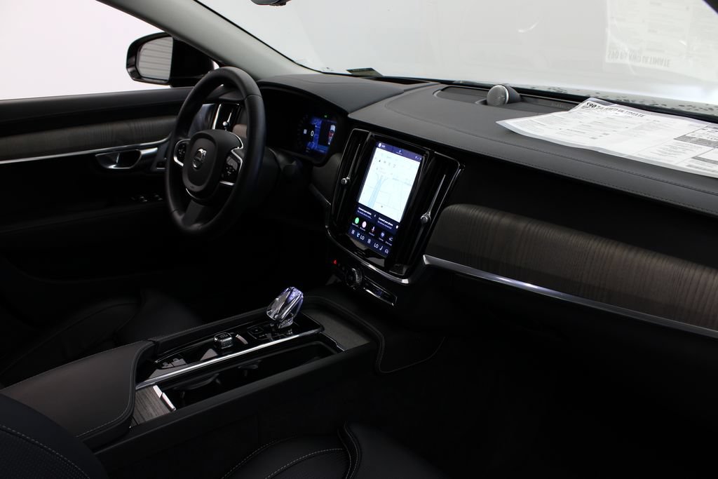 Used 2023 Volvo S90 B6 Ultimate w/ Protection Package Premier AWD/4WD image 27