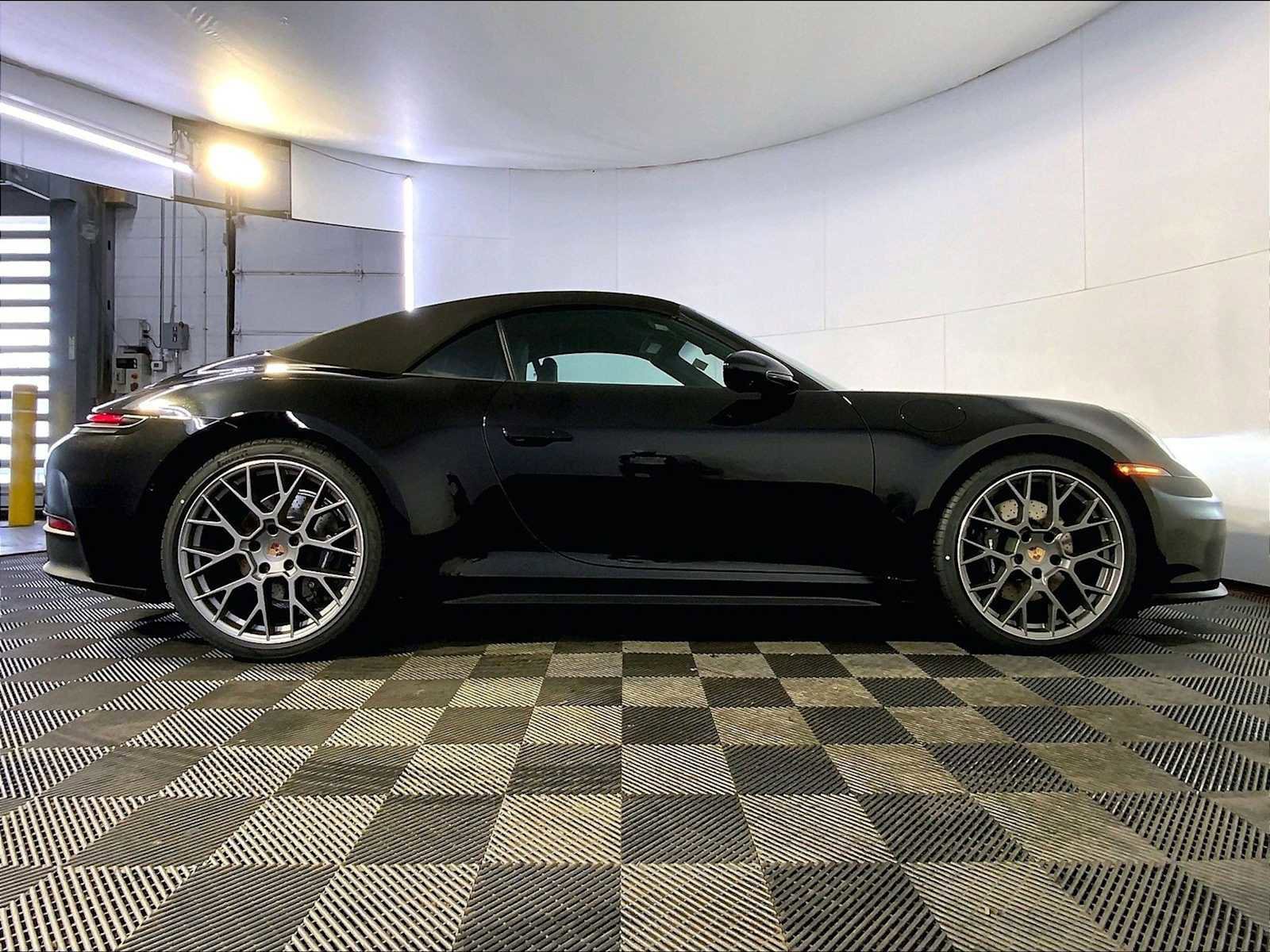 New 2026 Porsche 911 Carrera RWD image 7