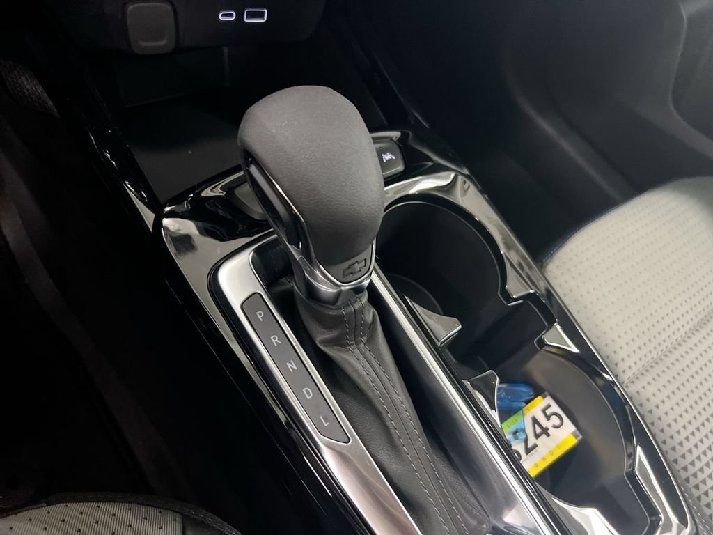 New 2026 Chevrolet Trax LT w/ Driver Confidence Package FWD image 17