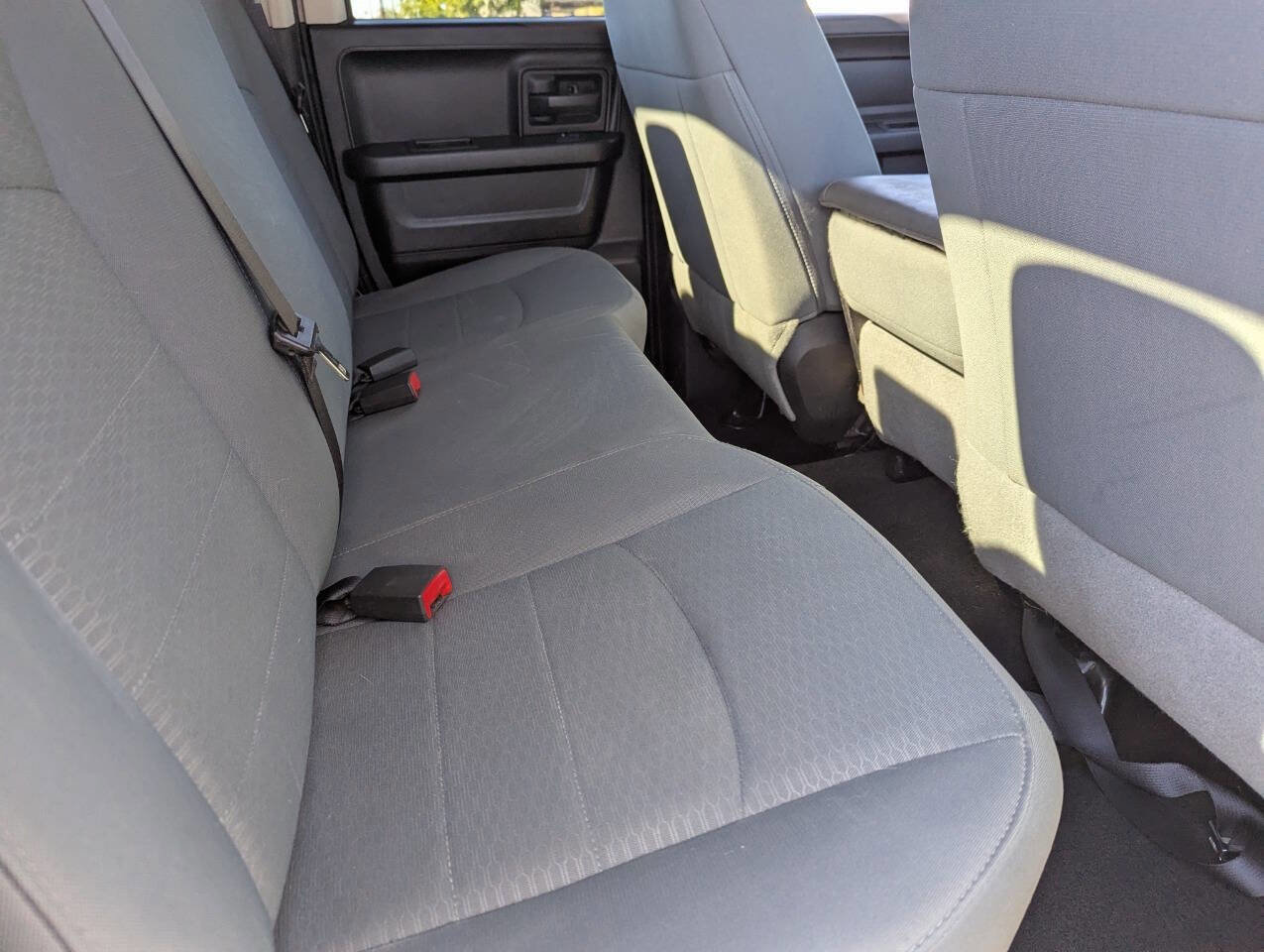 Used 2015 RAM 1500 Express image 13