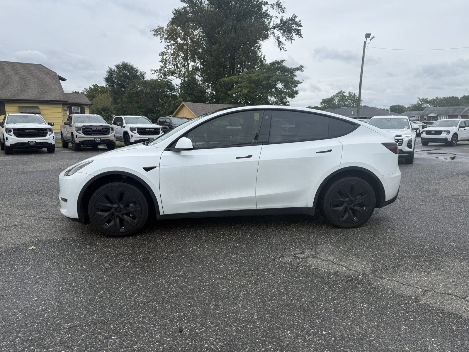 Used 2022 Tesla Model Y Long Range AWD/4WD image 6