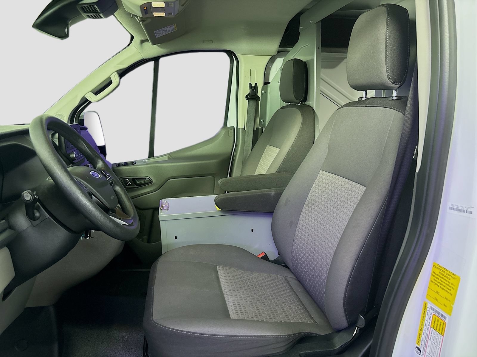 Used 2023 Ford Transit 150 Low Roof RWD image 18
