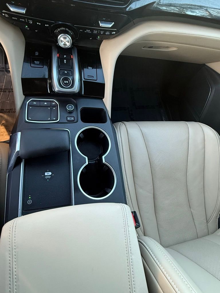 Used 2023 Acura MDX SH-AWD w/ Technology Package image 12