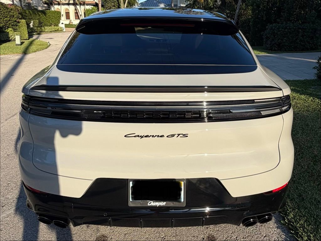 Used 2025 Porsche Cayenne GTS image 5