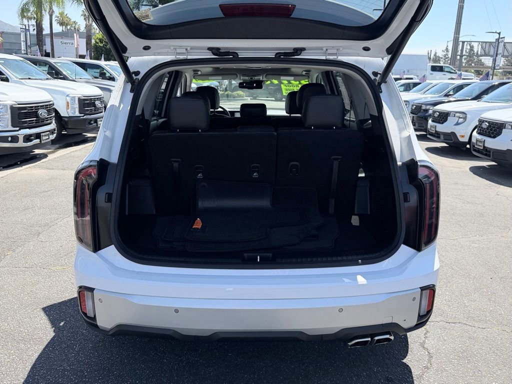 Used 2024 Kia Telluride EX FWD image 10
