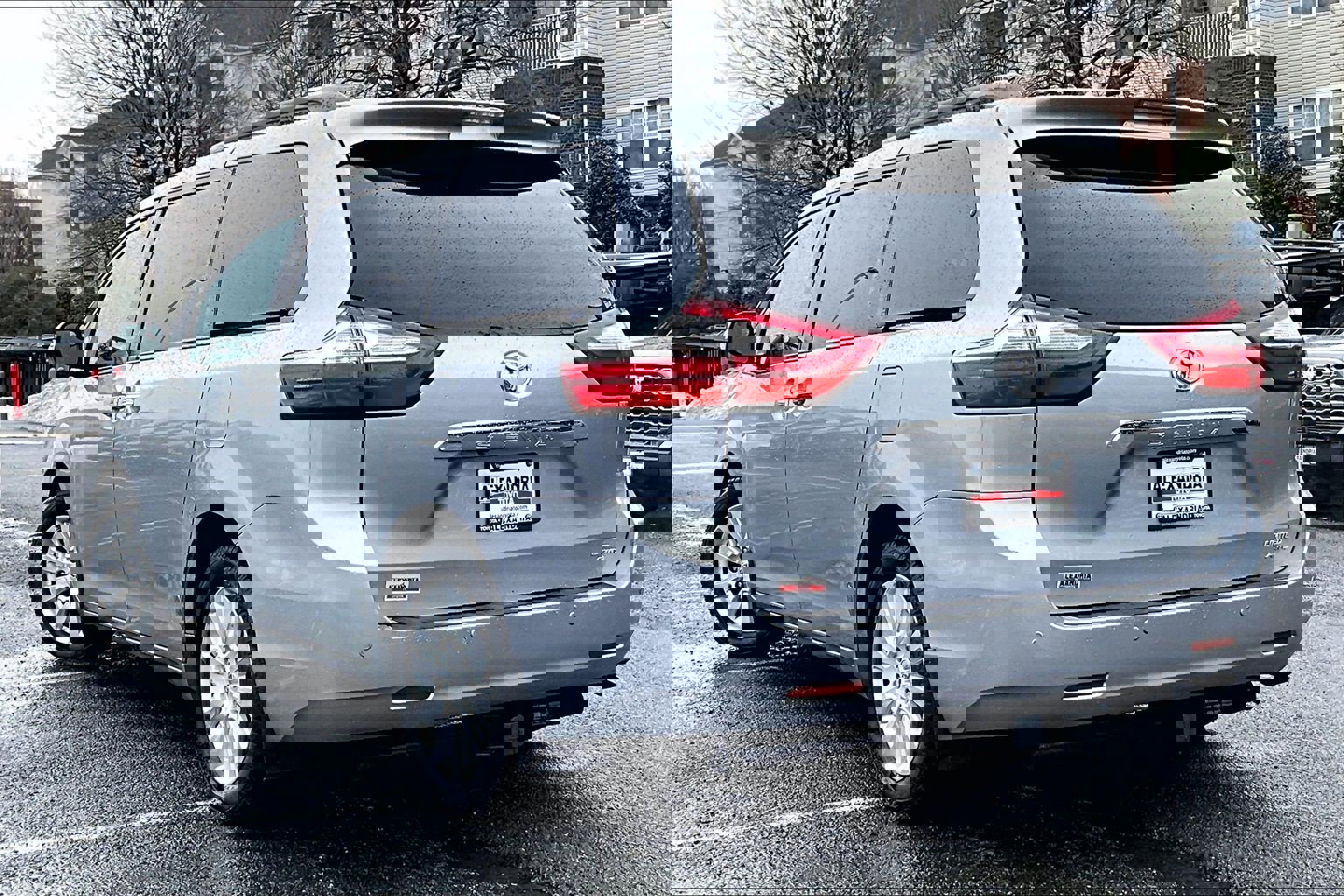 Used 2015 Toyota Sienna Limited Premium image 11