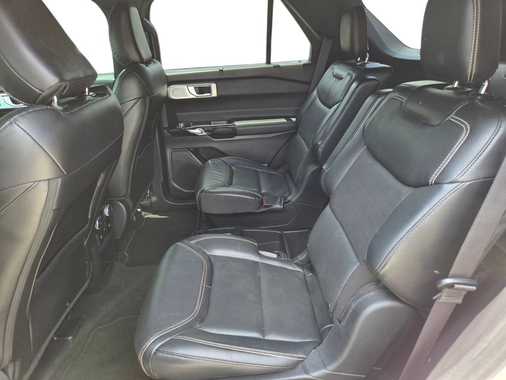 Used 2021 Ford Explorer ST w/ Equipment Group 401A AWD/4WD image 19