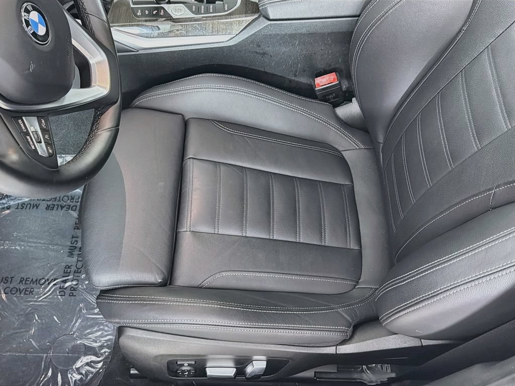 Used 2020 BMW 330i xDrive Sedan w/ Premium Package AWD/4WD image 19