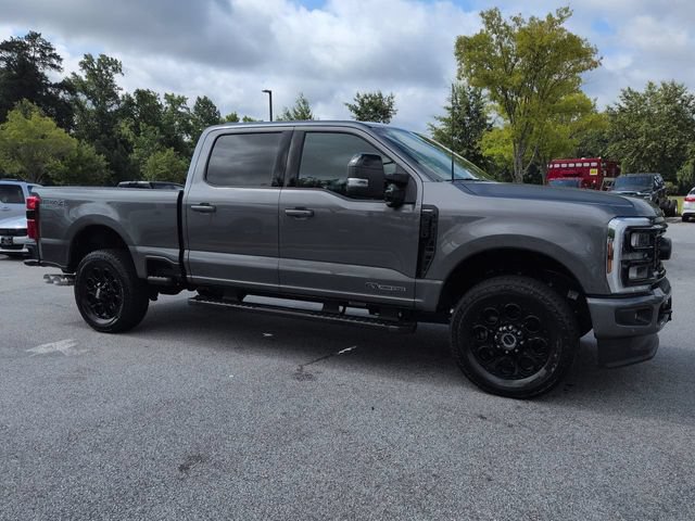 Used 2025 Ford F250 Lariat w/ Lariat Ultimate Package AWD/4WD video 2