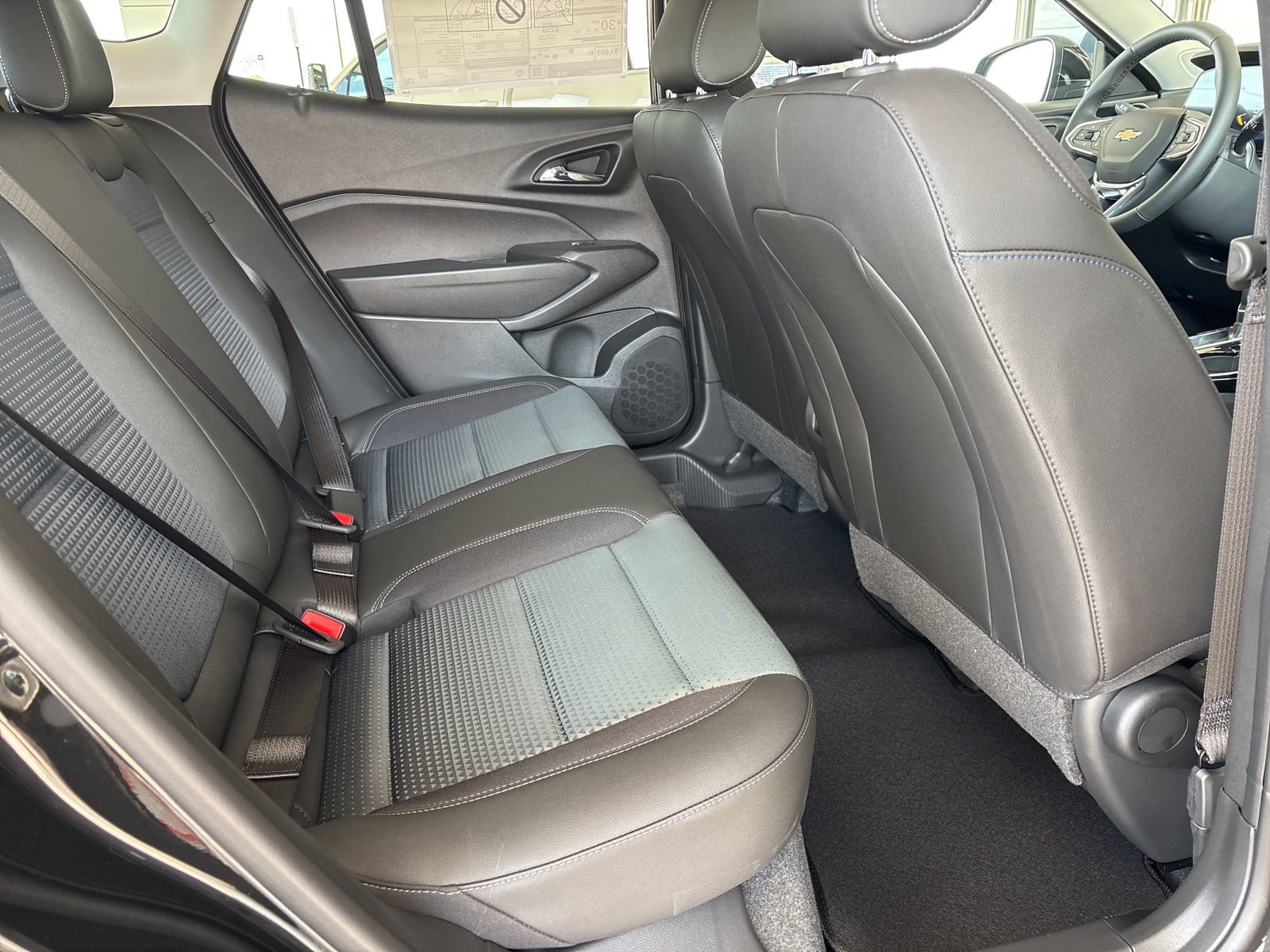 New 2026 Chevrolet Trax LT image 16