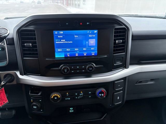 Used 2022 Ford F150 XLT image 14