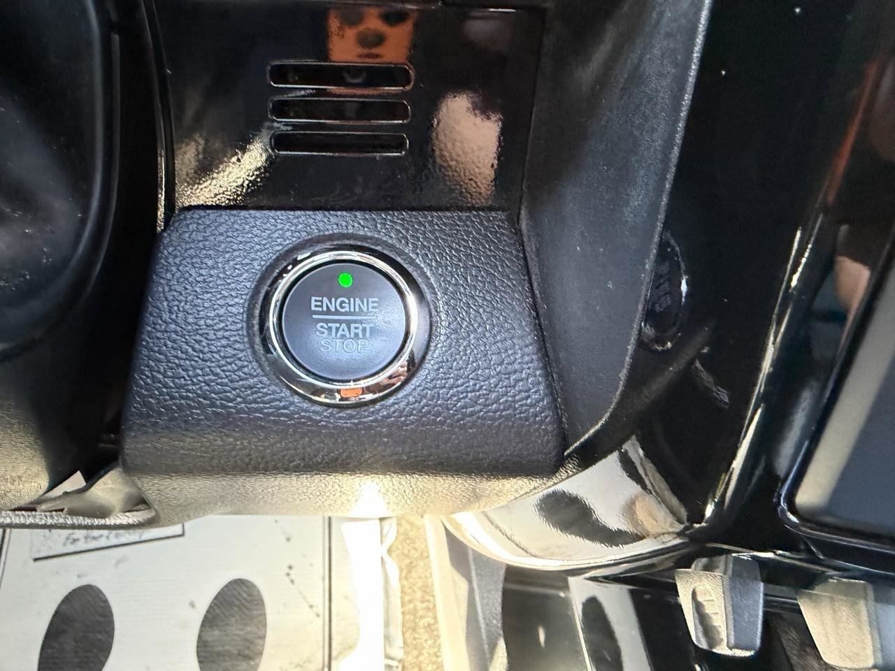 Used 2018 Ford F350 Lariat w/ Lariat Ultimate Package image 63