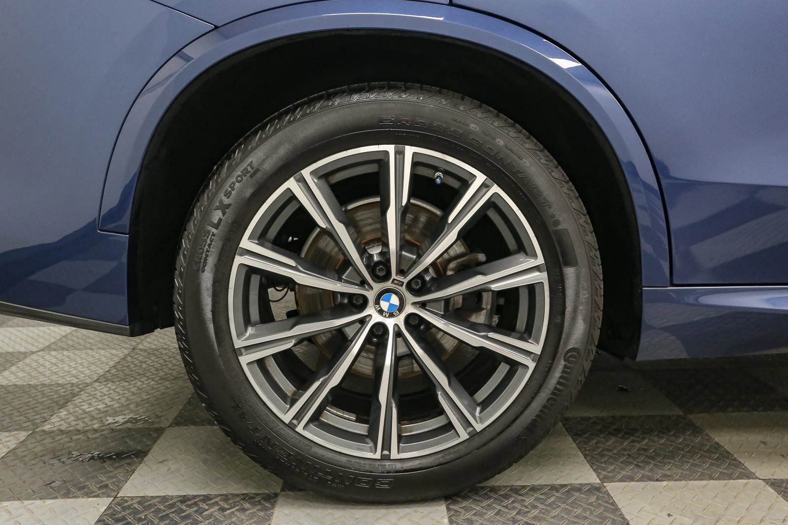 Used 2021 BMW X5 xDrive40i w/ M Sport Package image 19