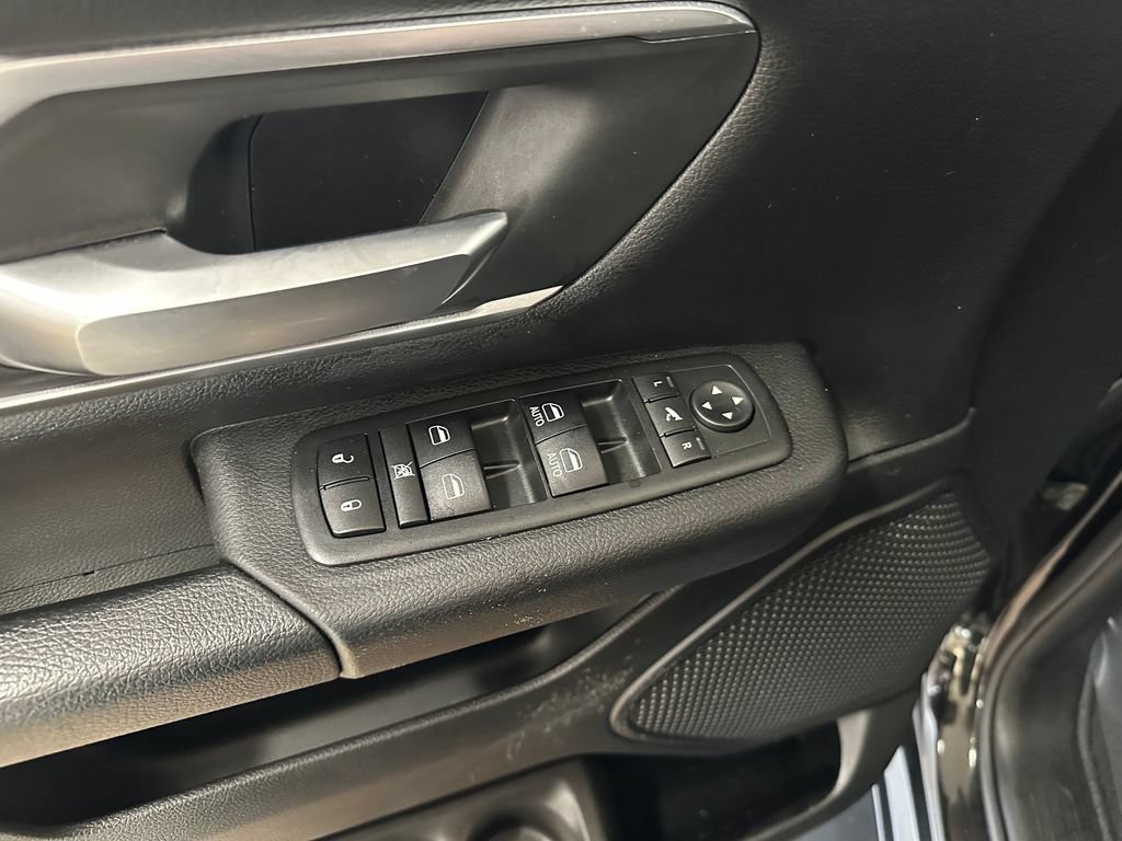Certified 2019 RAM 1500 Big Horn AWD/4WD image 13