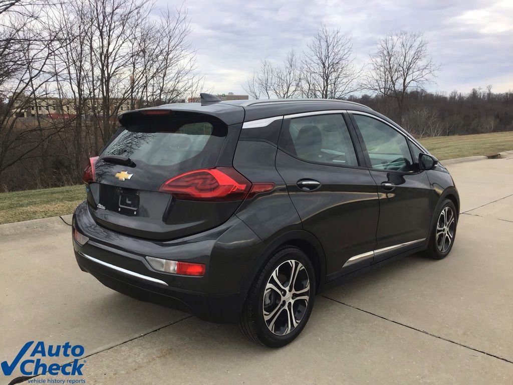Used 2019 Chevrolet Bolt Premier w/ Infotainment Package image 3