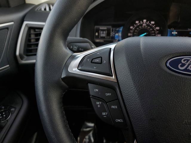 Used 2023 Ford Edge SEL w/ Convenience Package AWD/4WD image 24