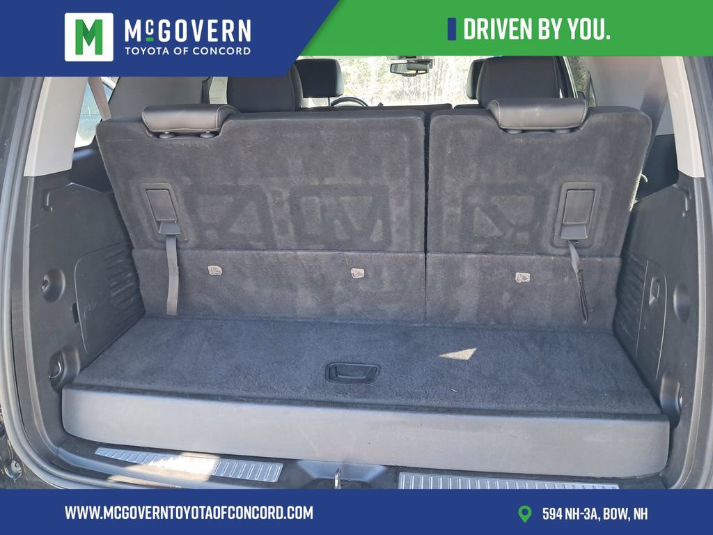 Used 2017 Chevrolet Tahoe LT w/ LT Midnight Edition image 4