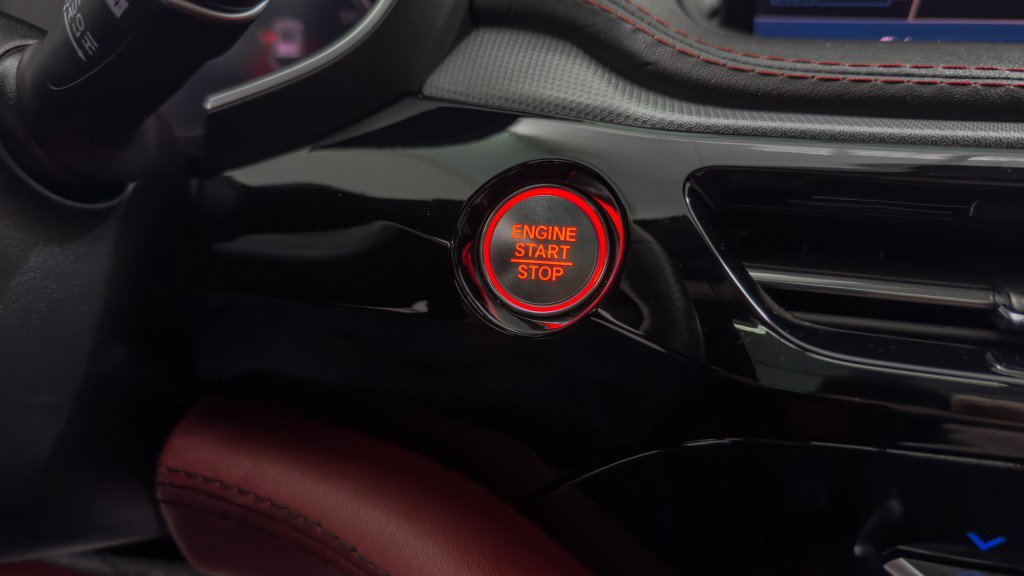 Used 2024 Acura MDX A-Spec image 41