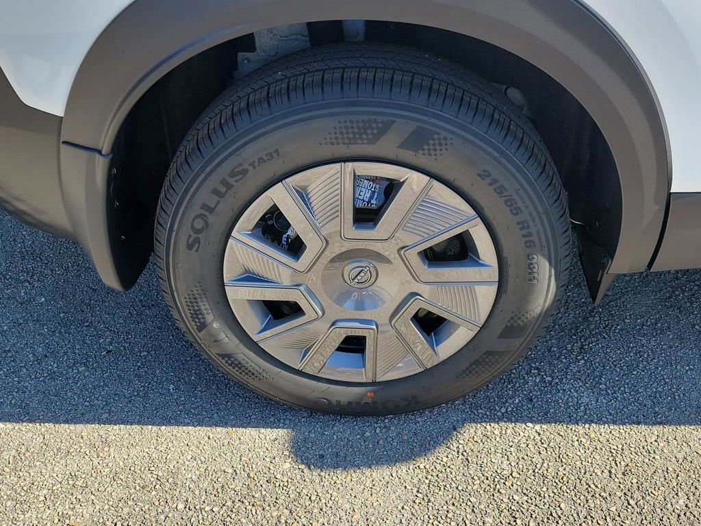 New 2026 Nissan Kicks S image 9