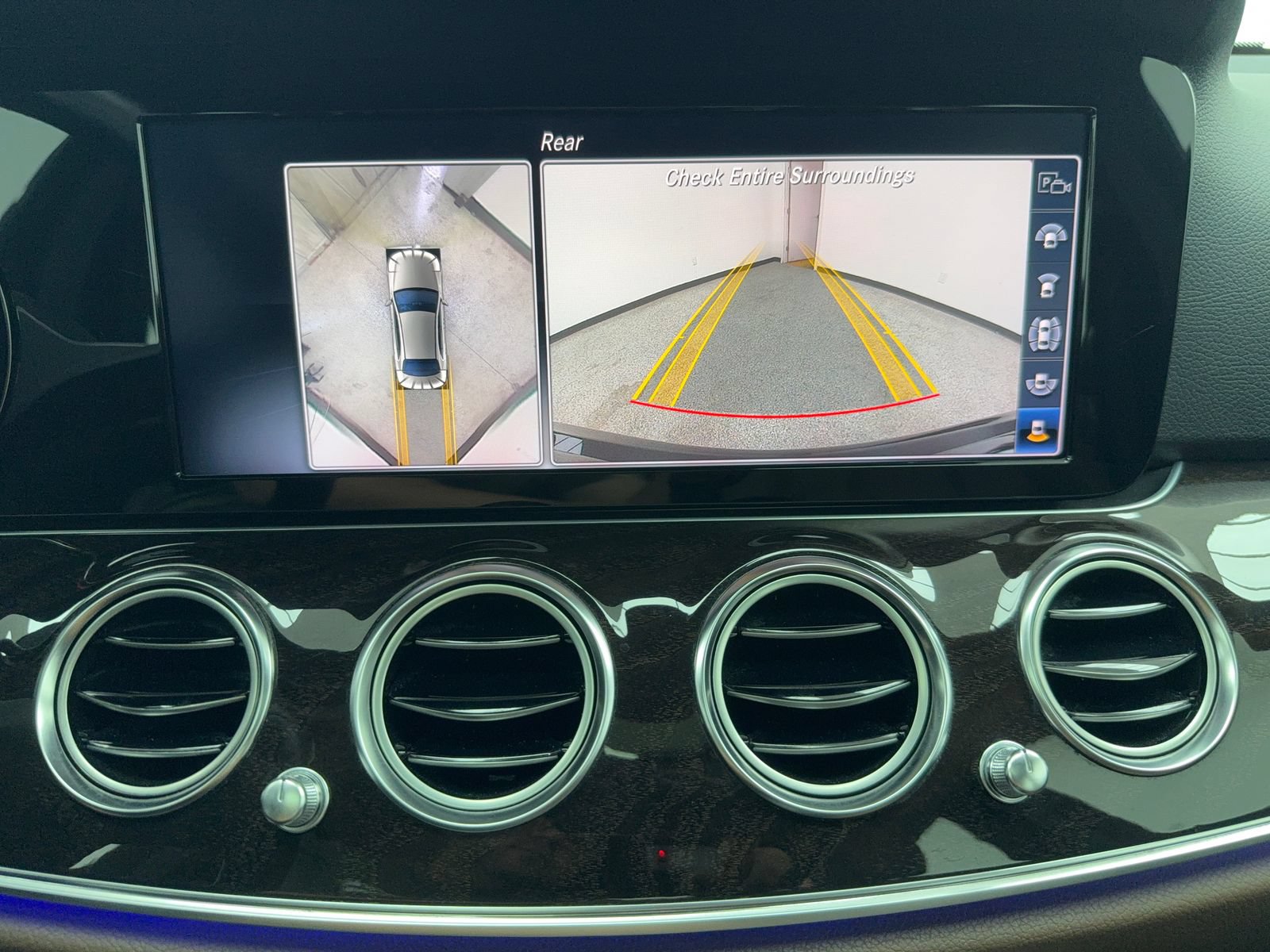 Used 2019 Mercedes-Benz E 300 w/ Premium 1 Package image 28