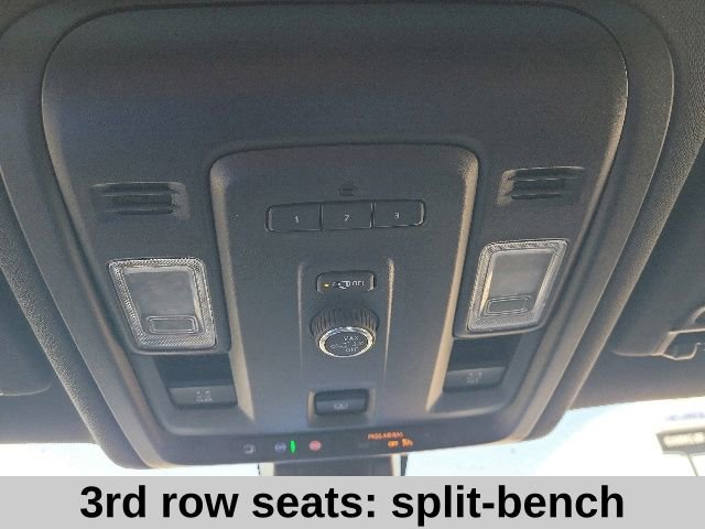 Used 2021 Chevrolet Suburban Z71 w/ Rear Media and Nav Package AWD/4WD image 16