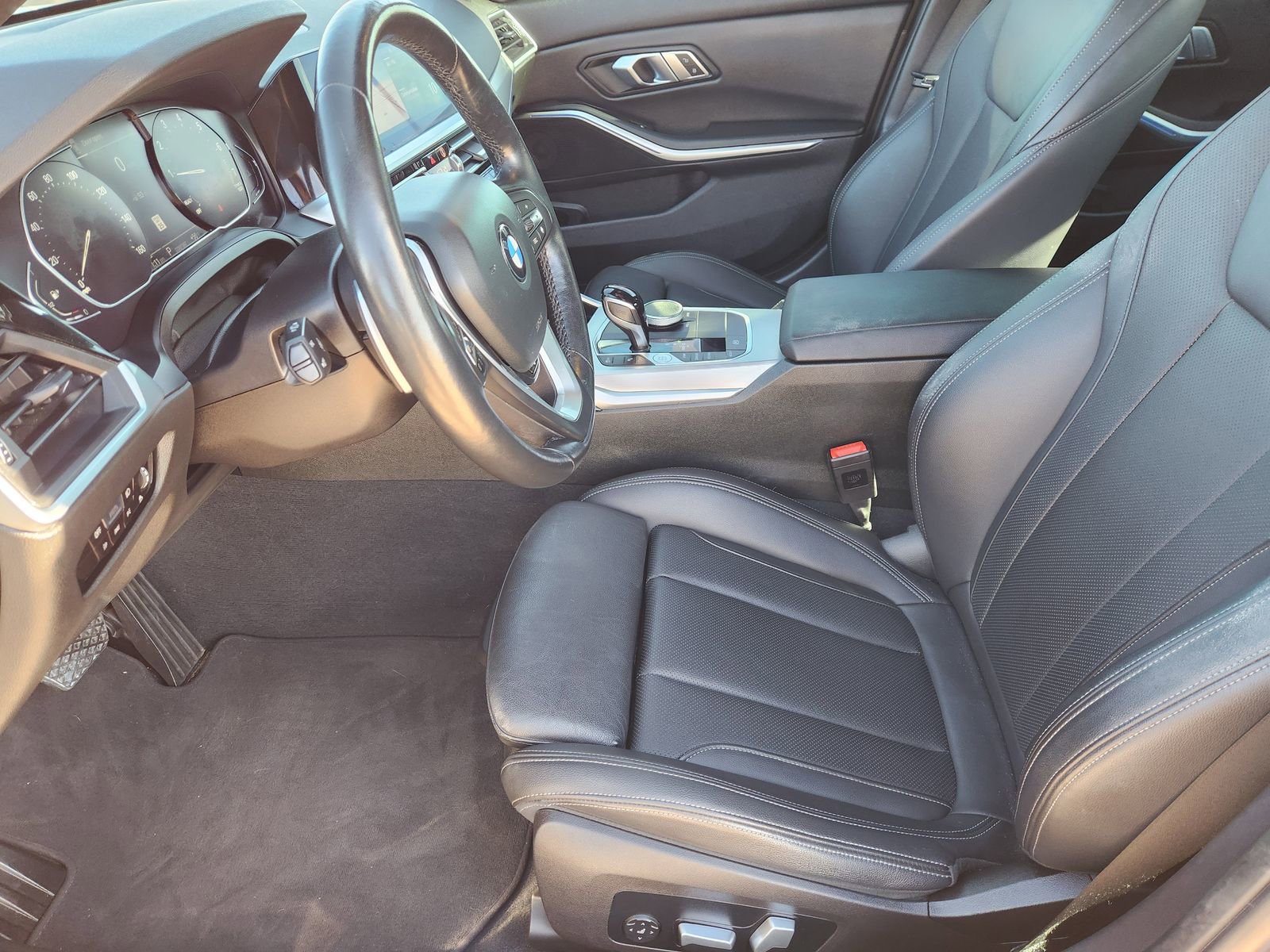 Used 2022 BMW 330i xDrive Sedan image 16