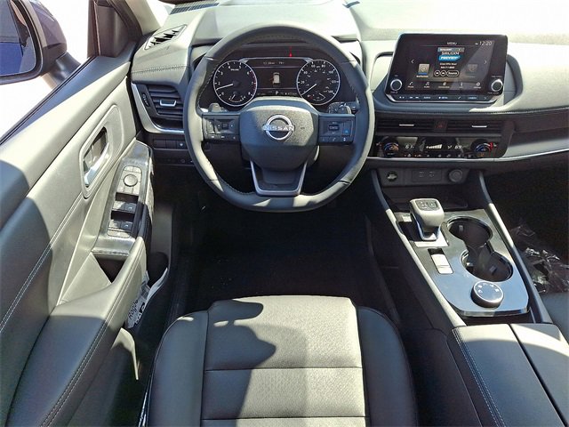 New 2026 Nissan Rogue SV image 2