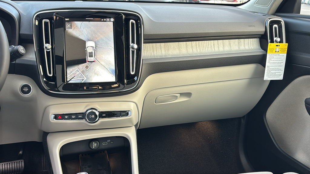 New 2026 Volvo XC40 B5 Plus w/ Protection Package Premier AWD/4WD image 8