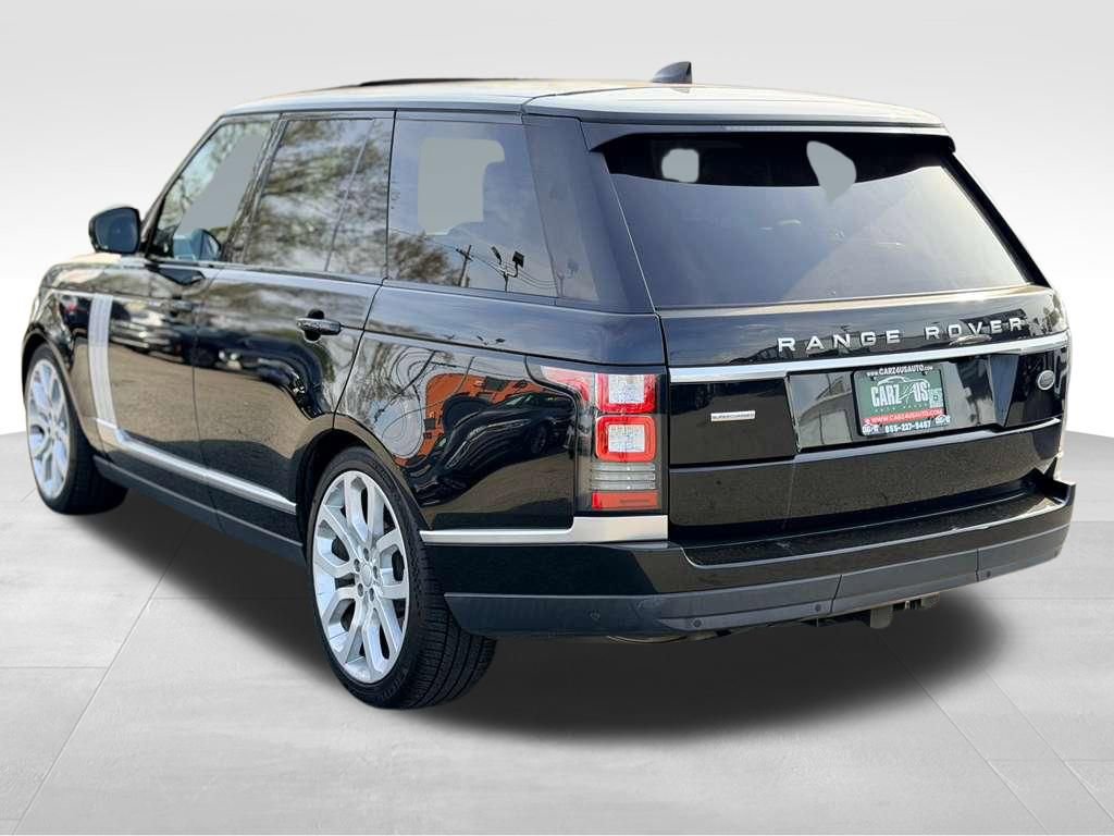 Used 2017 Land Rover Range Rover Supercharged image 9