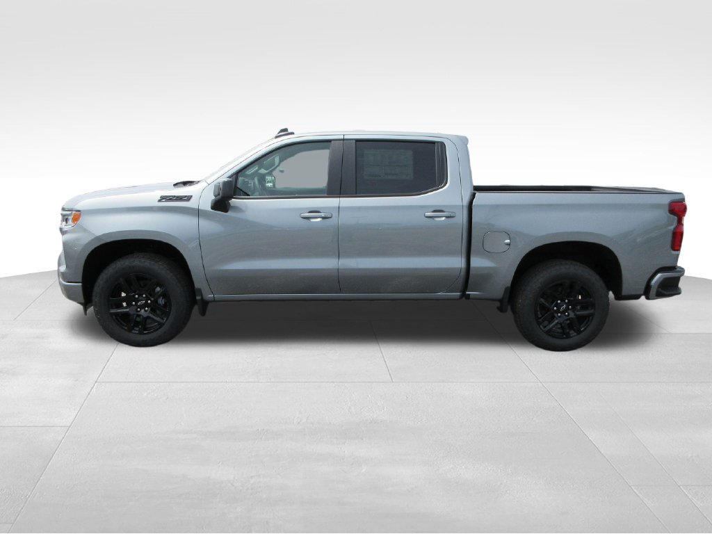 New 2026 Chevrolet Silverado 1500 RST w/ Z71 Off-Road Package AWD/4WD image 3