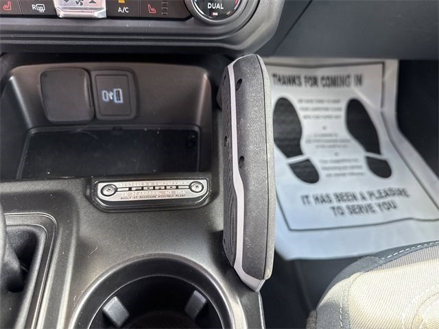 Used 2023 Ford Bronco Outer Banks image 25