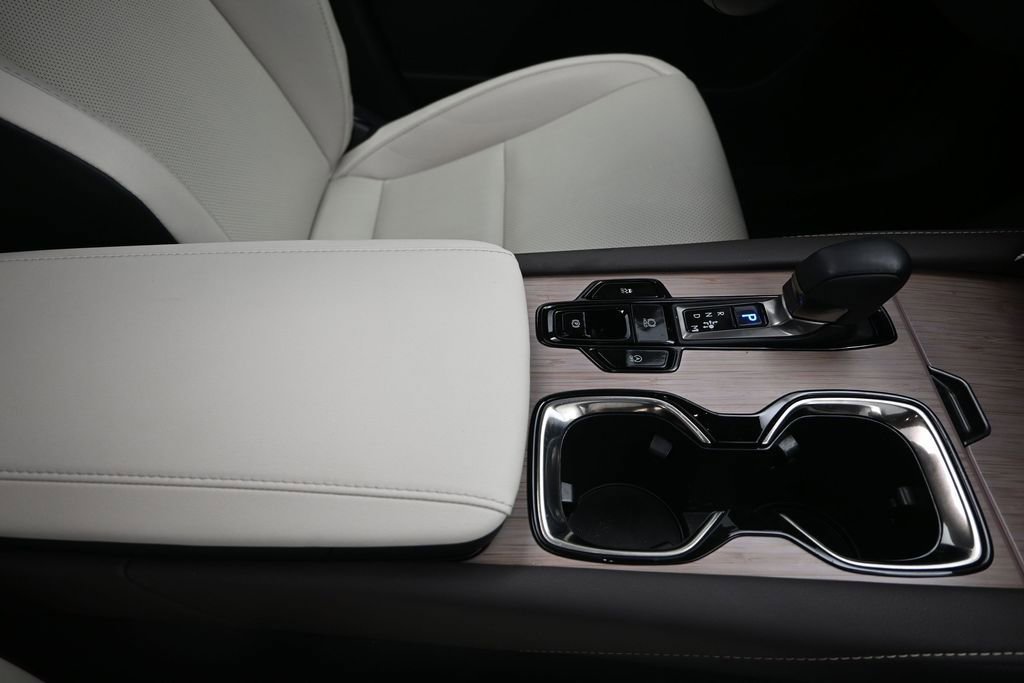 Used 2024 Lexus RX 350 Premium w/ Cold Area Package FWD image 27