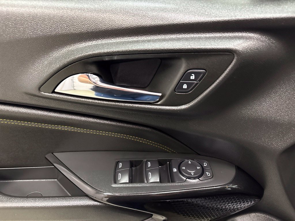 Used 2024 Chevrolet Trax ACTIV w/ Sunroof Package FWD image 15