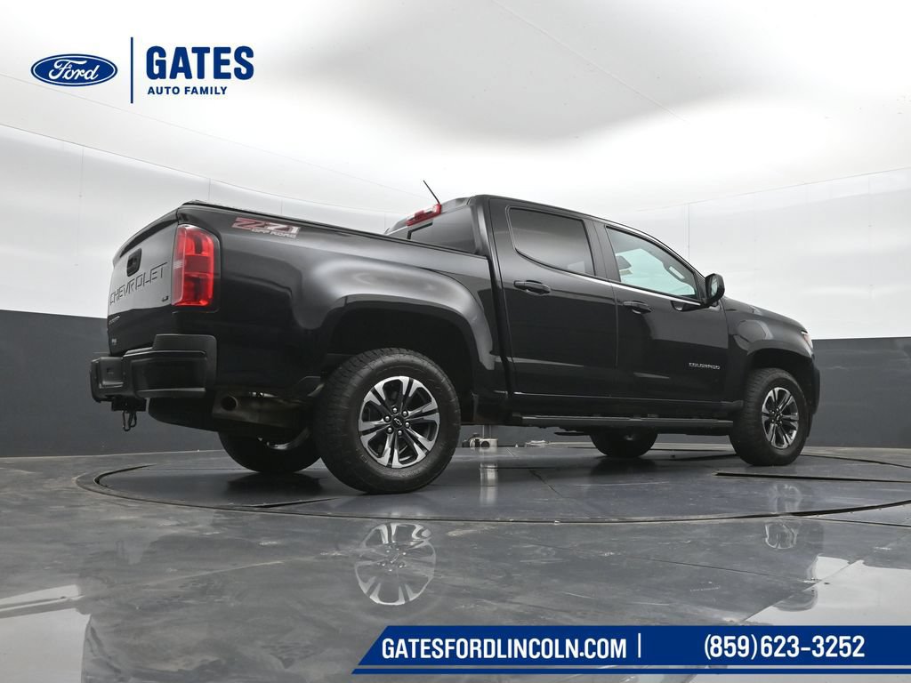 Used 2022 Chevrolet Colorado Z71 w/ Safety Package AWD/4WD image 36