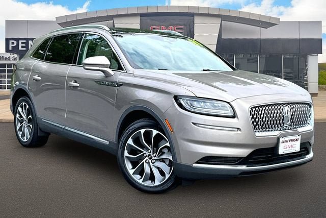 Used 2021 Lincoln Nautilus Reserve AWD/4WD image 11