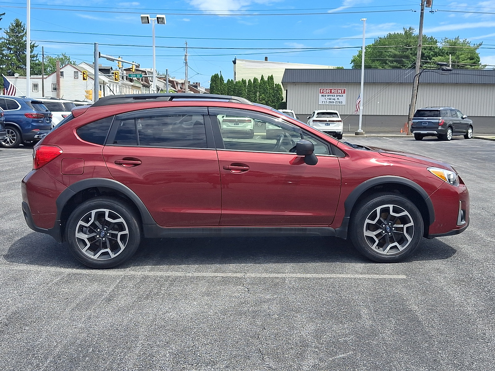 Used 2017 Subaru Crosstrek 2.0i AWD/4WD image 7