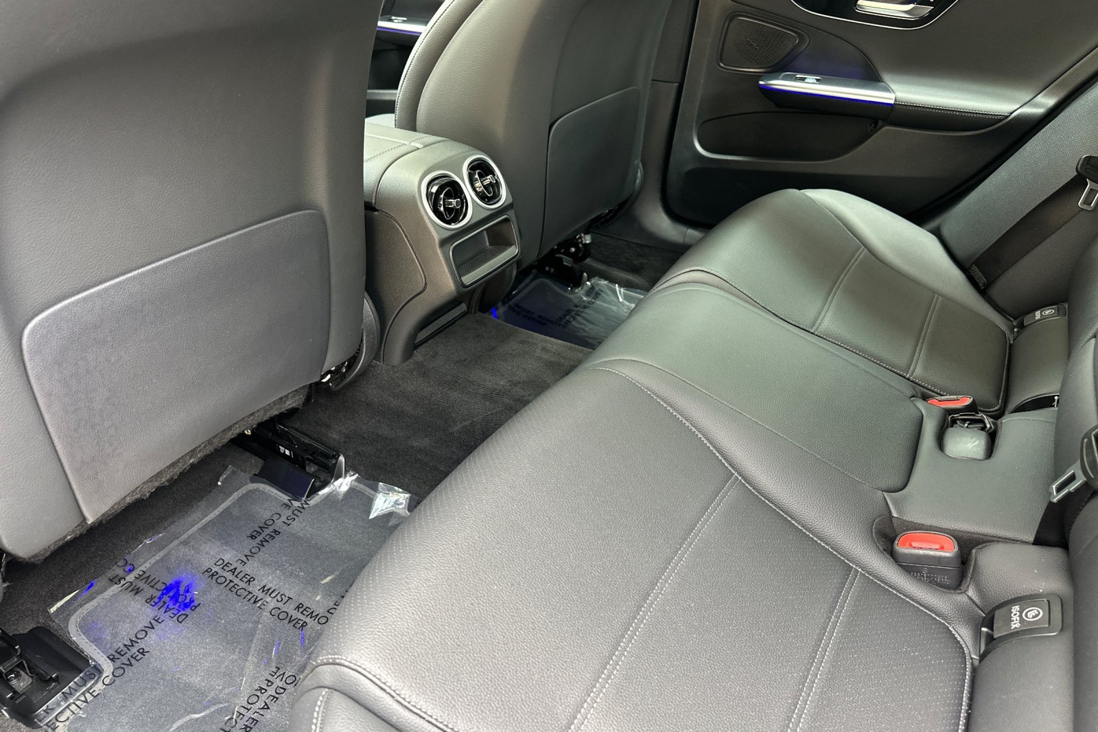 Used 2023 Mercedes-Benz C 300 Sedan image 11