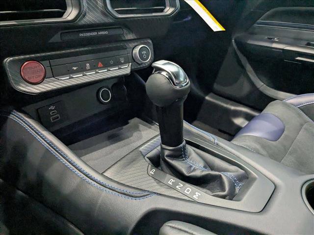 New 2025 Ford Mustang Dark Horse image 13