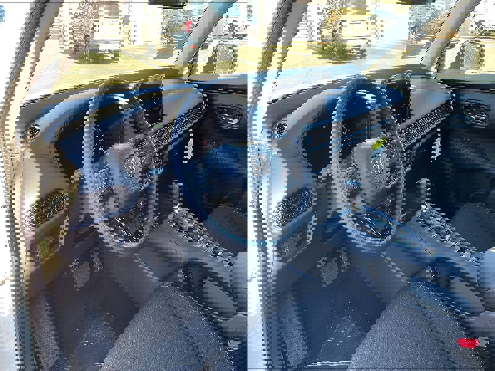 New 2026 Honda HR-V LX image 9