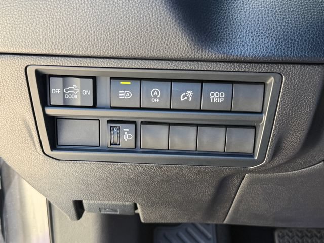 Used 2026 Toyota Tundra SR5 w/ SX Package RWD image 19