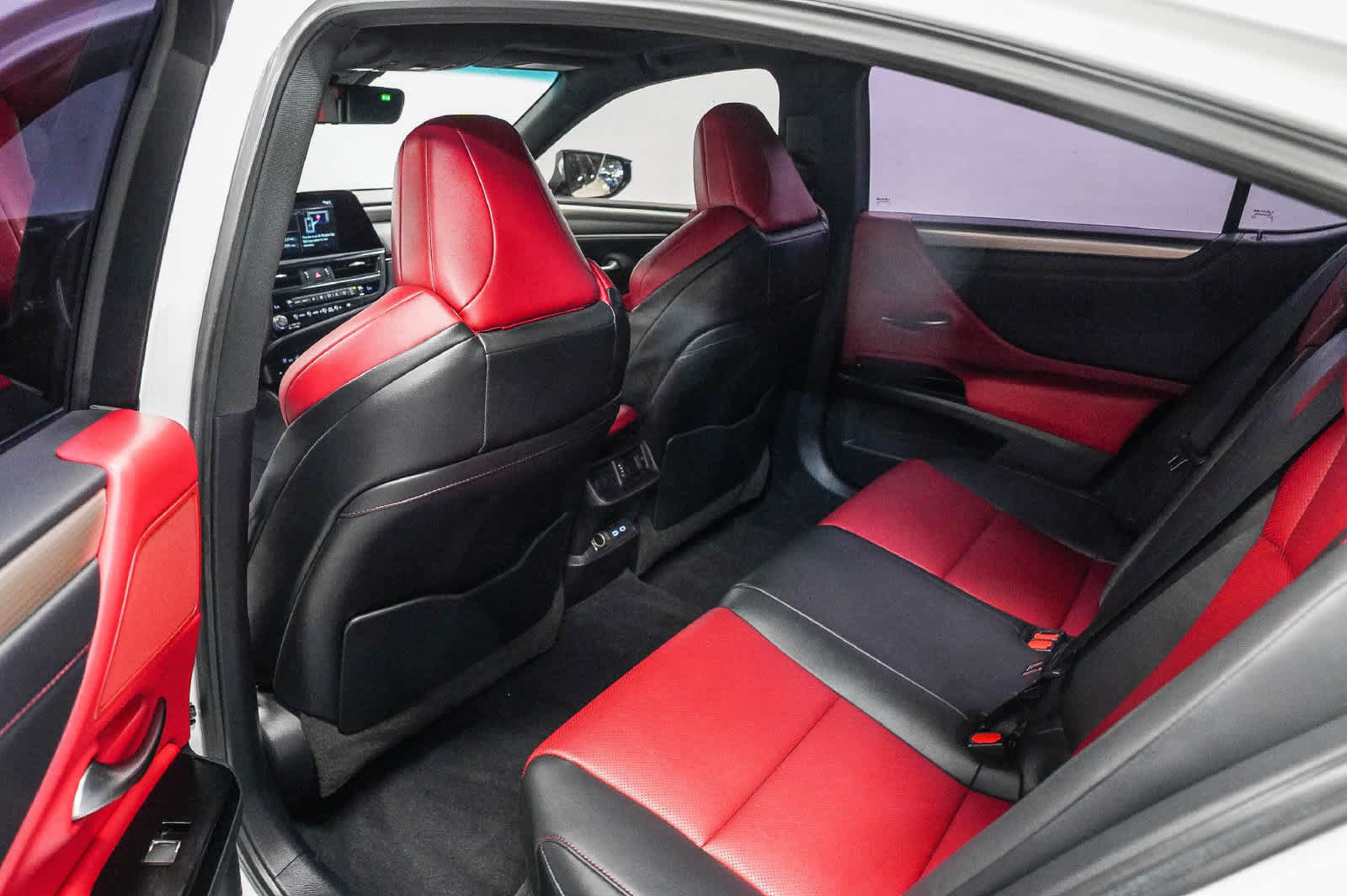 Used 2022 Lexus ES 350 F Sport w/ Accessory Package FWD image 19