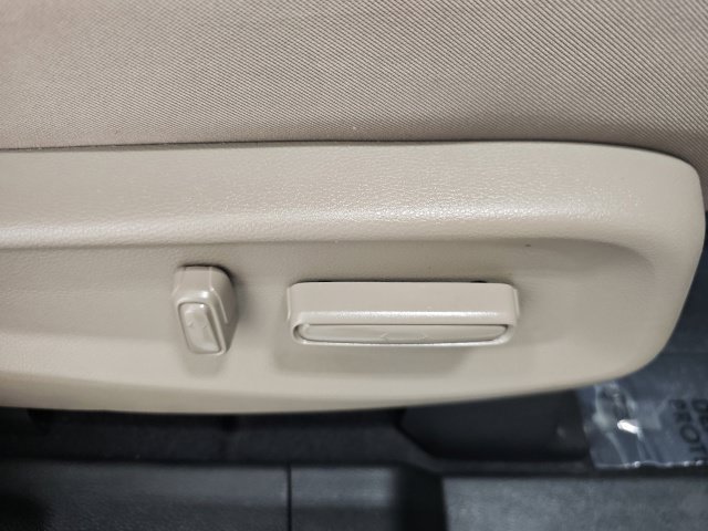 Used 2024 Honda Odyssey EX image 37